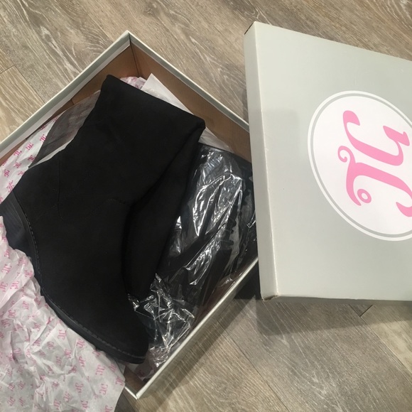 JG Black Vegan Suede Boots Size 11 - Picture 2 of 5